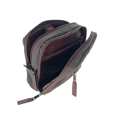 Canvas Hanging Toiletry Bag bark Tom Beckbe ubo44sws